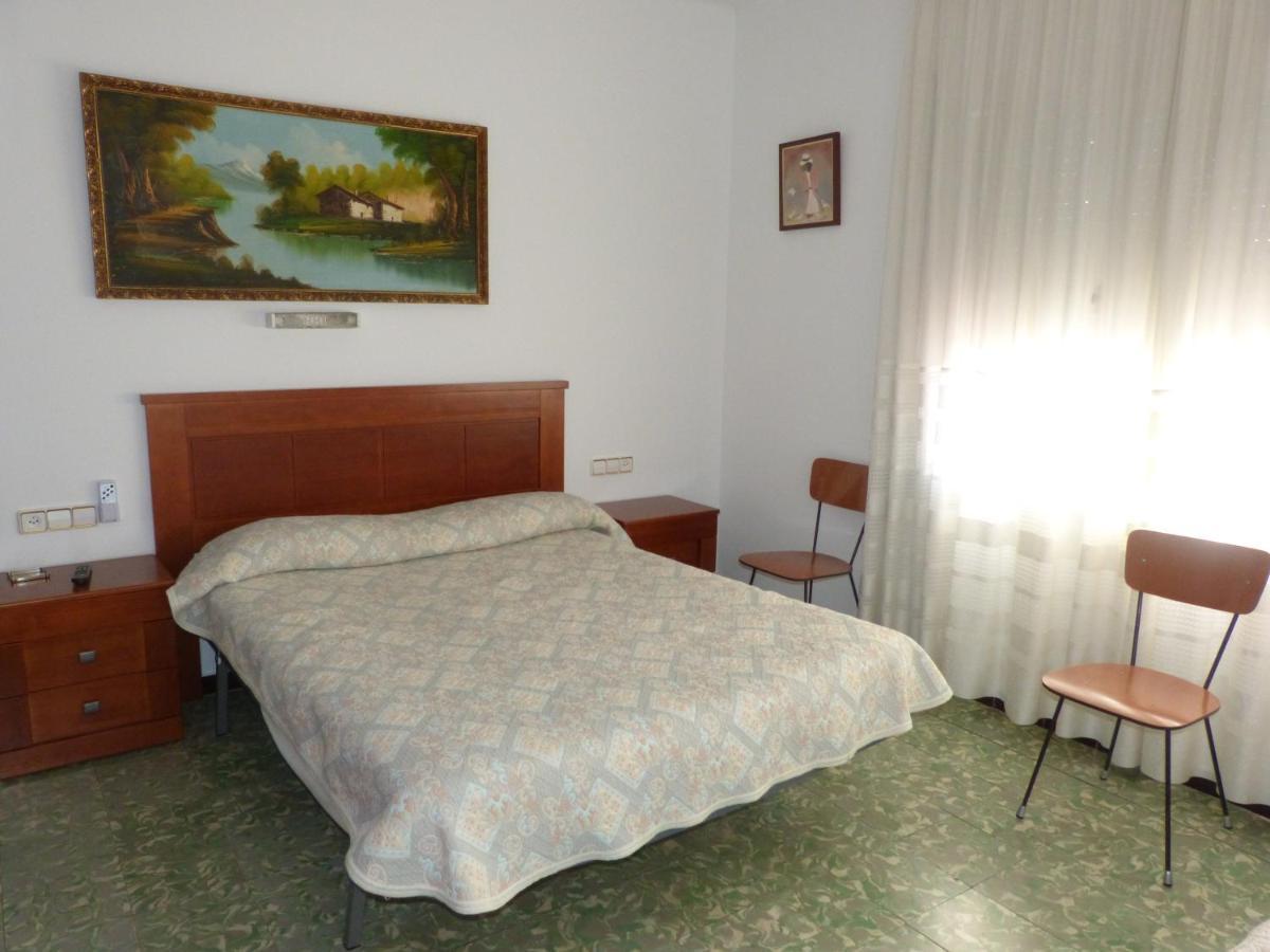 Hostal Zurich Sant Feliu de Guíxols Exterior foto